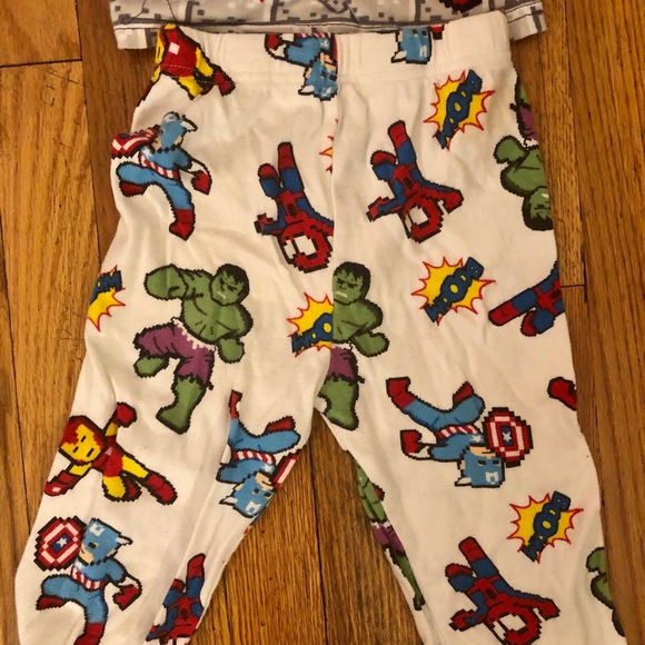 Superhero Pajama Set - Picture 4 of 6